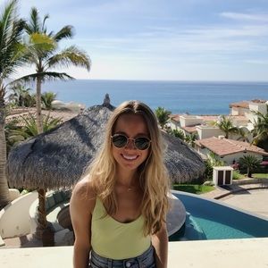 Meet your Posher, Alex